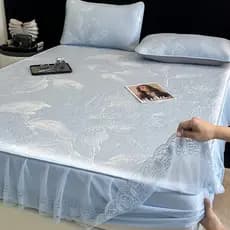 Verão gelo seda legal esteira lençol saia dois-em-um conjunto de três peças 2026 novo estilo capa de cama com colchão de
