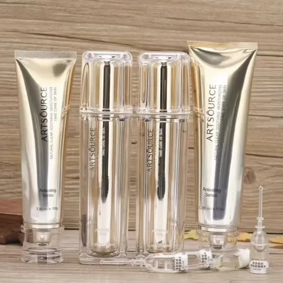 Cachoeira cachoeira creme hidratante melhorar amarelo escuro desbotamento linhas secas reparação sensível encolher poros