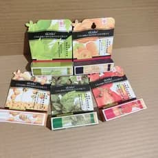 SKINKC Red Dragonfly Tender Mousse Lip Balm 4.28g Planta Hidratante Hidratante Bloqueio Água Nutritivo Jelly Lip