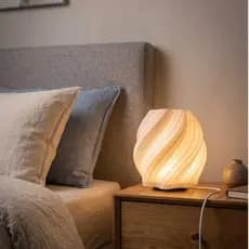 Luminária Abajur de Mesa Quarto Sala Luz Quente Luz Fria Design Moderno Aconchegante  Decoração Aesthetic