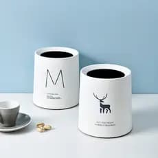 Pronto-Estoque Nórdico Mini Desktop Lata De Lixo Engrossado PP Dupla Camada Bin Para Quarto Escritório Mesa Decoração Ca