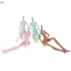 Figura de corpo móvel com múltiplas articulações, altura do modelo 23,5 centímetros, monstro nu, acessórios são Alta SBX