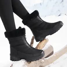 2026 novos sapatos femininos impermeáveis de algodão no atacado, botas de neve de inverno, forro de lã, duráveis.
