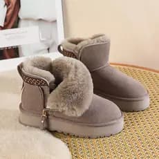 Sapatos femininos plus size nos tamanhos 35-43, botas de neve de sola grossa no tamanho 41, estilo étnico de inverno, fo