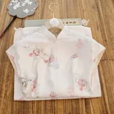 Versão aprimorada para o verão do tradicional vestido chinês, adequado para uso diário, novo estilo de manga curta para