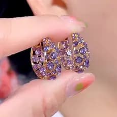 Novos brincos redondos de diamante roxo elegantes de 2025, com design requintado e luxuoso, adequados para mulheres usar