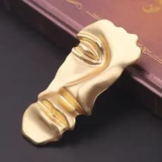 Broche de Meia Face Elegante e Único para Homens e Mulheres, Acessório de Vestuário Simples em Metal, Presente de Broche