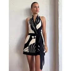 Vestido curto verão Mini Vestido Bodycon Vestido Curto Casual CNYISHE Estilo Europeu Americano Moda Temperamento Menina
