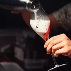 Bar vela cristal artesanal vidro belas linhas taça Cocktail copo italiano champanhe copo de vinho espumante