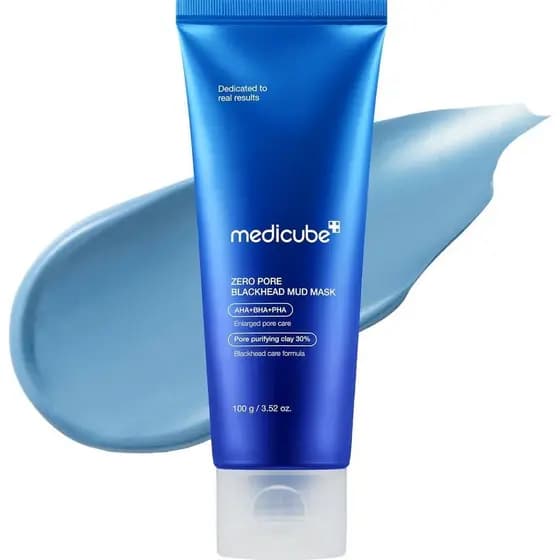 A Máscara de Argila Medicube Zero Pore Blackhead tem um efeito refrescante e de fechamento de poros, com uma fórmula de