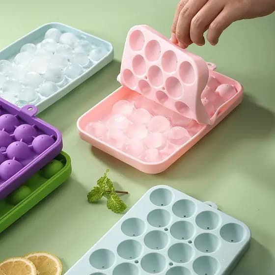 25 Formas para Cubos de Gelo com Tampa, Molde de Silicone Elástico, Livre de BPA, Usado para Congelar Cubos de Gelo