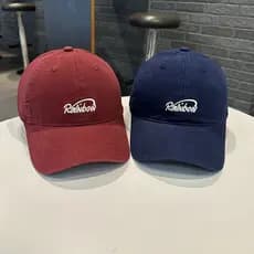 Boné de beisebol bordado para casal, estilo americano, faz o rosto parecer menor, com letras, aba pequena, ajuste amplo,