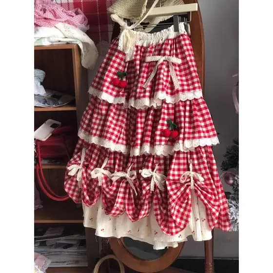 Saia Midi Feminina MI09 Y3G9 em Xadrez Cereja com Detalhes de Renda e Camadas