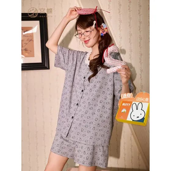 Gongdie [Tipo de sensação legal] Miffy Pijama de manga curta de verão feminino algodão puro Casual estampa completa roup