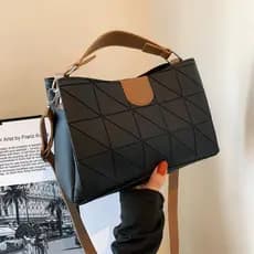 Bolsa feminina casual simples e moderna, nova moda de verão 2022, bolsa de ombro transversal estilosa.