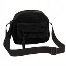 Bolsa Transversal Veludo Tiracolo Cotelê Pequena Estilo Cor:Preto