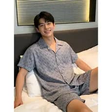 Pijamas masculinos verão pijamas de seda gelo Shorts de manga curta estilo fino legal masculino verão Homewear Plus Size