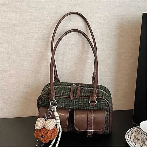 Pode ser enviado em nome Bolsa elegante texturizada de alta qualidade para lazer ao ar livre Bolsa de axila de um ombro