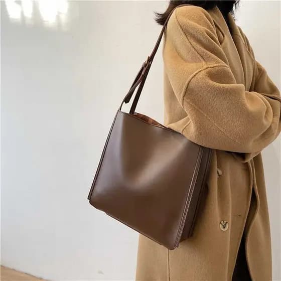 Simples bolsa de ombro feminina Retro grande capacidade sacola feminina versão coreana textura moda Commuter Underar