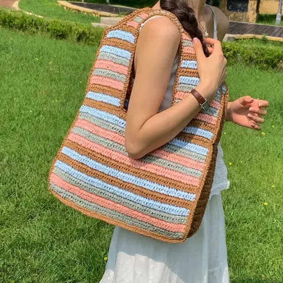 Contraste cor tecido saco feminino 2026 na moda verão férias palha bolsa de ombro grande capacidade Commuter sacola