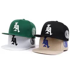 Boné Bordado Com Letra Para Homem Hip Hop snapback Mulher Chapéu Ajustável Viseira Exterior