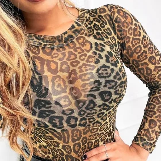 Body Feminino Transparente de Tule Animal Print Manga Longa