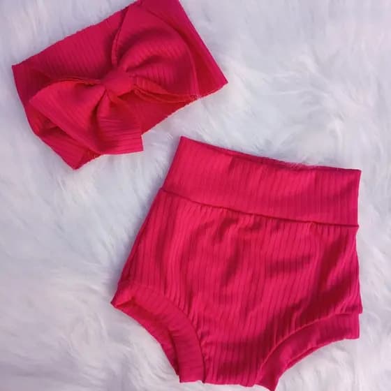 CONJ. 2 PEÇAS - TAPA FRALDA (SHORT) + TIARA - ROUPA CALCINHA PARA BEBÊ - CANELADO- MENINA