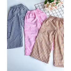 CALÇA INFANTIL COM BOLSO XADREZ JULIA 4 A 12 ANOS