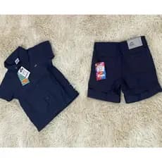 Conjunto infantil jeans camisa manga curta e bermuda veste P ( 2 a 3 anos)