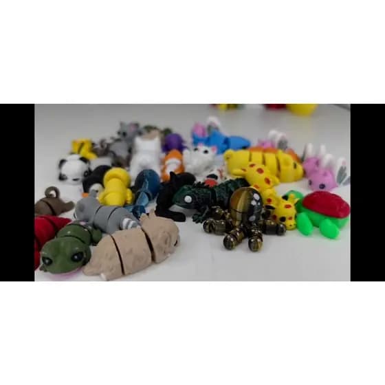 Presente Criança Kit 12/16/24/32 Mini Animais Articulados Flexíveis Sortidos +80 Modelos Colecionáveis Lembrancinh