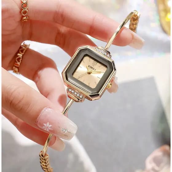 Pequeno Quadrado Vintage Luxo Feminino Pulseira Relógio Strass Moda Elegante Relógios De Quartzo Adequado Para Decoração