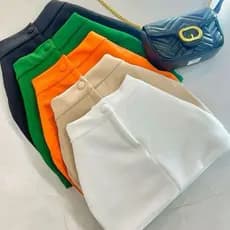 Short Saia Feminino Cintura Alta com Botão Tecido em Neoprene Moda Verão em Promoção
