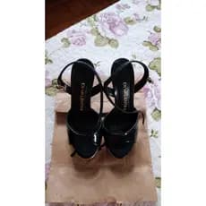 Sapatos Di Valentini, salto alto 12 cm, tamanho 35, preto.