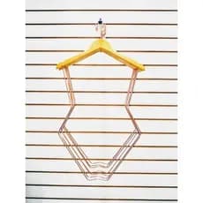 Cabide silhueta collant rose gold