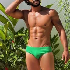 SUNGA SLIP VERDE BANDEIRA - Masculina slim  Moda Praia Sunga de banho masculina lisa slip forro frente e costa luxo