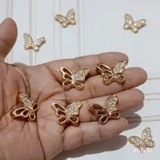 Aplique Borboleta dourada e strass para acessórios 10 unidades