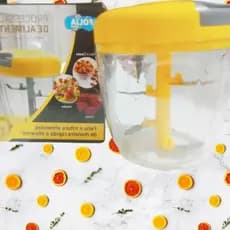 processador triturador manual ,alho ,cebola ,desfia frangos ,,legumes etc