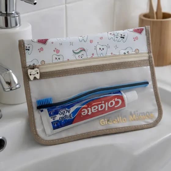 Necessaire/Porta escova dental/Porta higiene personalizado