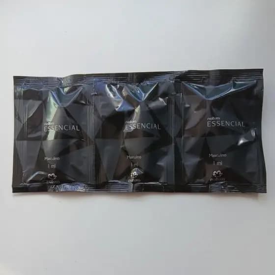Kit com 3 und Essencial Tradicional Masculino 3 ml