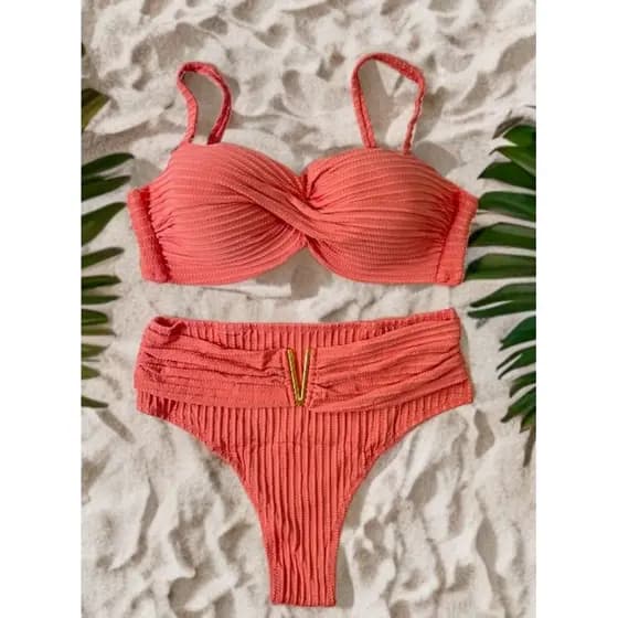 Biquíni de praia com detalhe Torcido no top com Calcinha Hot Pants Biquíni hot Pants Biquíni de verão biquíni feminino