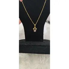 Corrente/colar/ chover com pingente menina menininha rosa folheado dourado