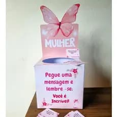 Caixa Dia da Mulher com tags motivacionais - Lembrancinha/ Dia Internacional da Mulher/45 tags
