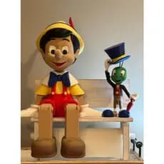 Boneco Pinóquio Personagem Icônico Da Fábula Figura Articula as pernas Colecionável Clássico