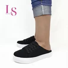 Tênis feminino mule casual com cadarço preto sola macia leve traseiro baixo