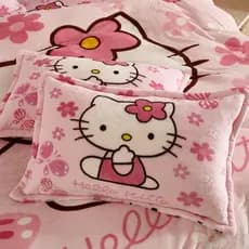 Fronha De Flanela Kitty Jingle Cat Única Hello Coral Fleece (Sem Travesseiro)