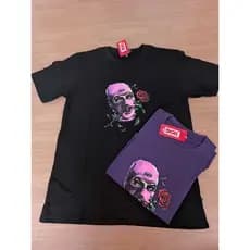 Camiseta DGK - Bandida com rosa na boca