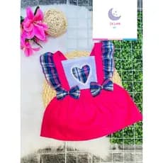 Vestido Salopete Bebê Menina Infantil Mesversário Xadrez Rosa Escuro Coração Amor