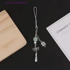 AWBR Elegante Chaveiro Cordão Contas Artesanais Pingente De Telefone Trevos De Quatro Folhas De Corrente