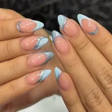 24 Pçs Simples Azul Francês Unhas Falsas Com Cola DIY Arte Design Wearable Padrão Elegante Artificiais