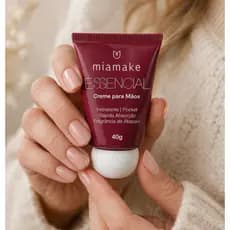 CREME PARA MÃOS ESSENCIAL COM FRAGÂNCIA DE ABACAXI 40G MIA MAKE